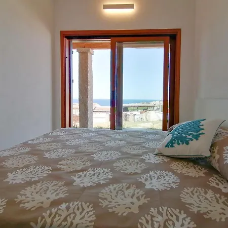 Porto Quadro Villa's Santa Teresa Gallura